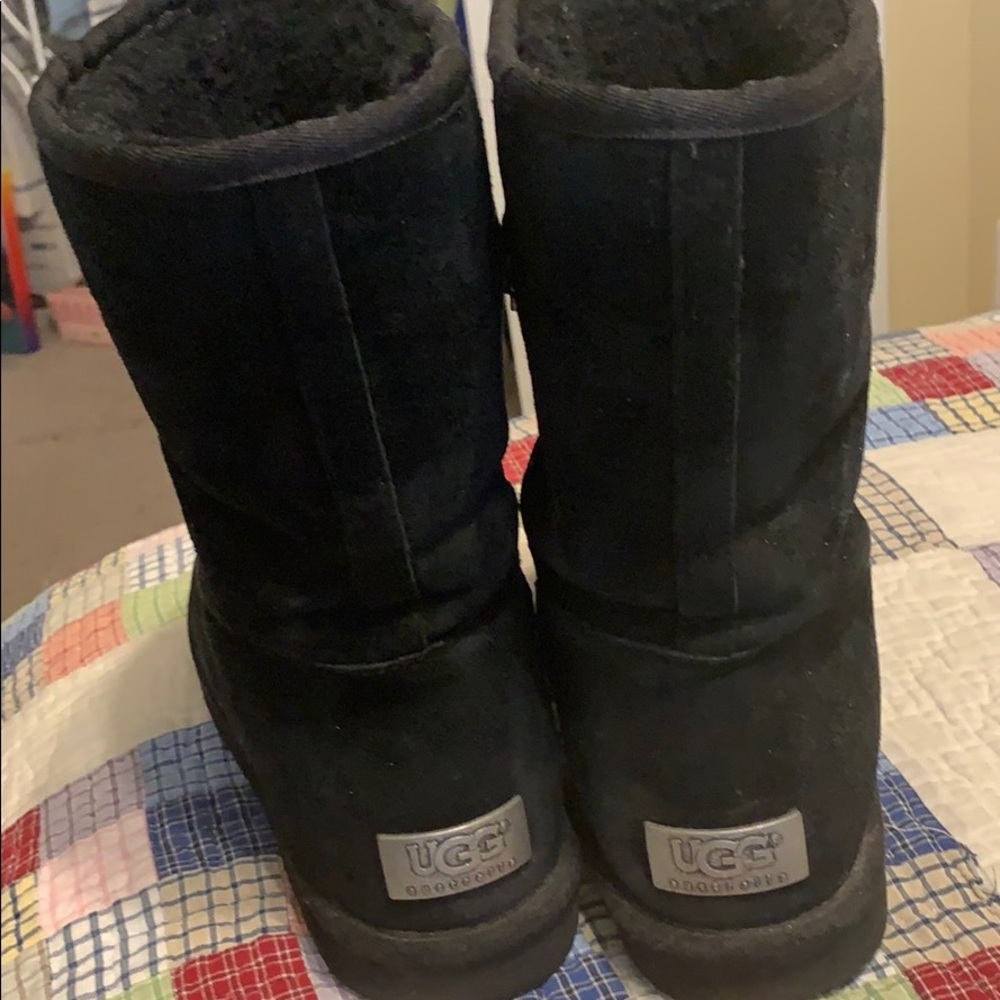 UGG Pierce boots good used condition size 8